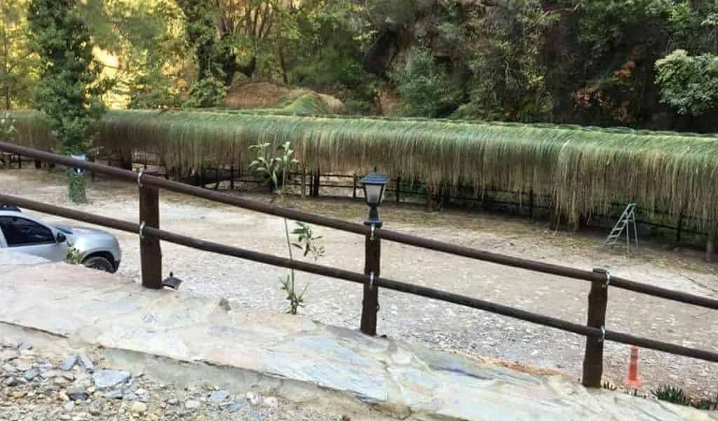 Saçaklı Ot Çatı Sistemleri